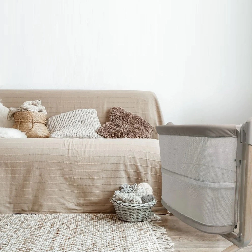 Baby Studio Rockabye Soothing Bassinet