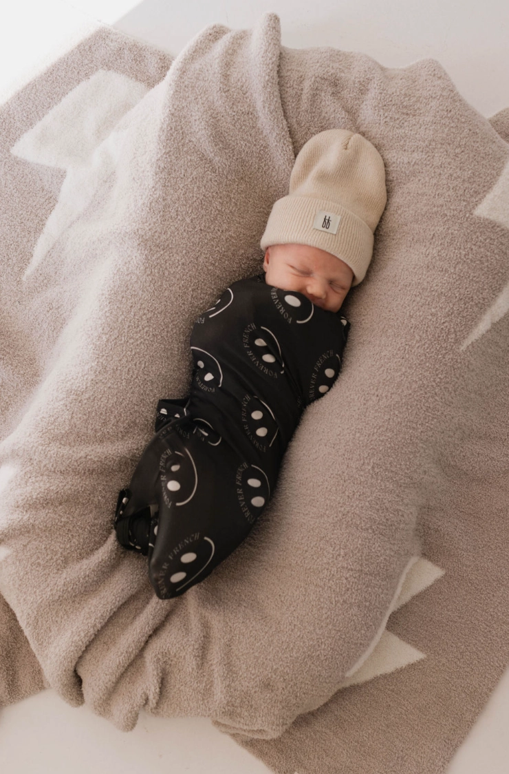 Charcoal & White ff Smile | Bamboo Swaddle