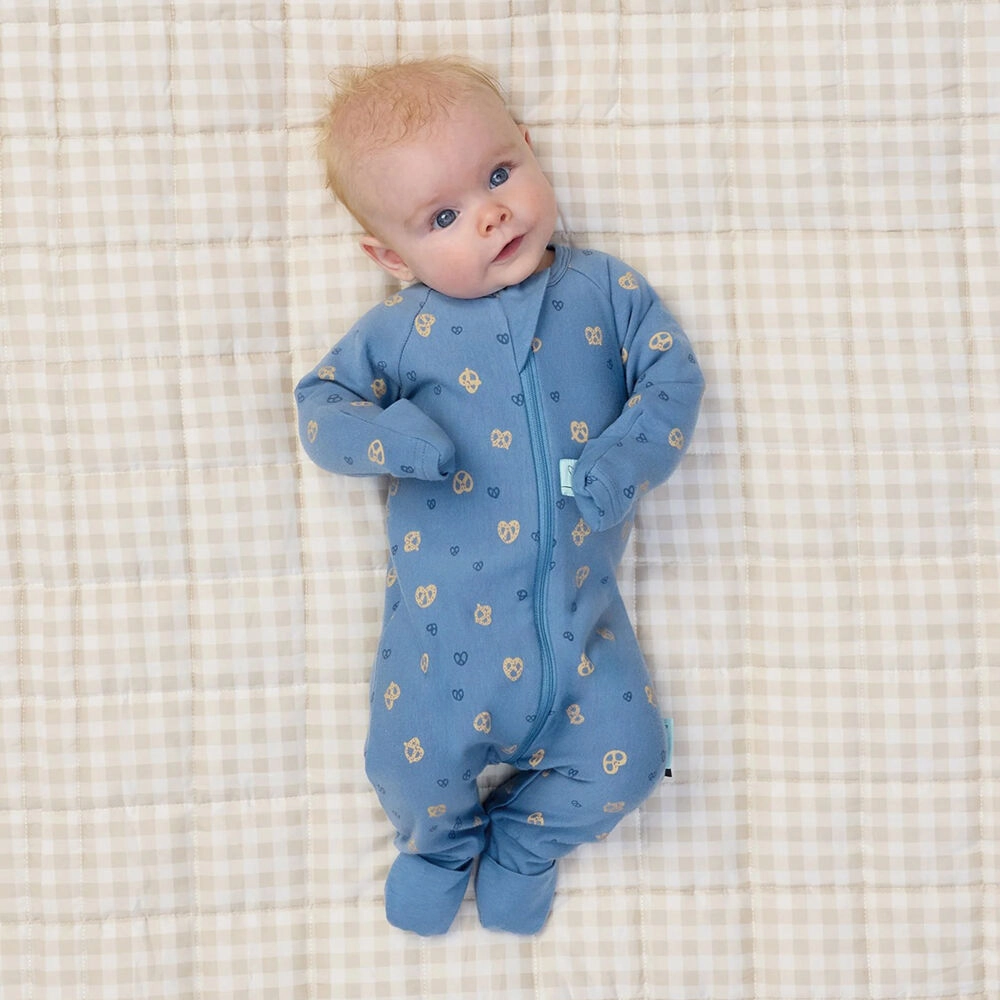 Ergopouch 1.0 Tog Layers Petite Pretzel