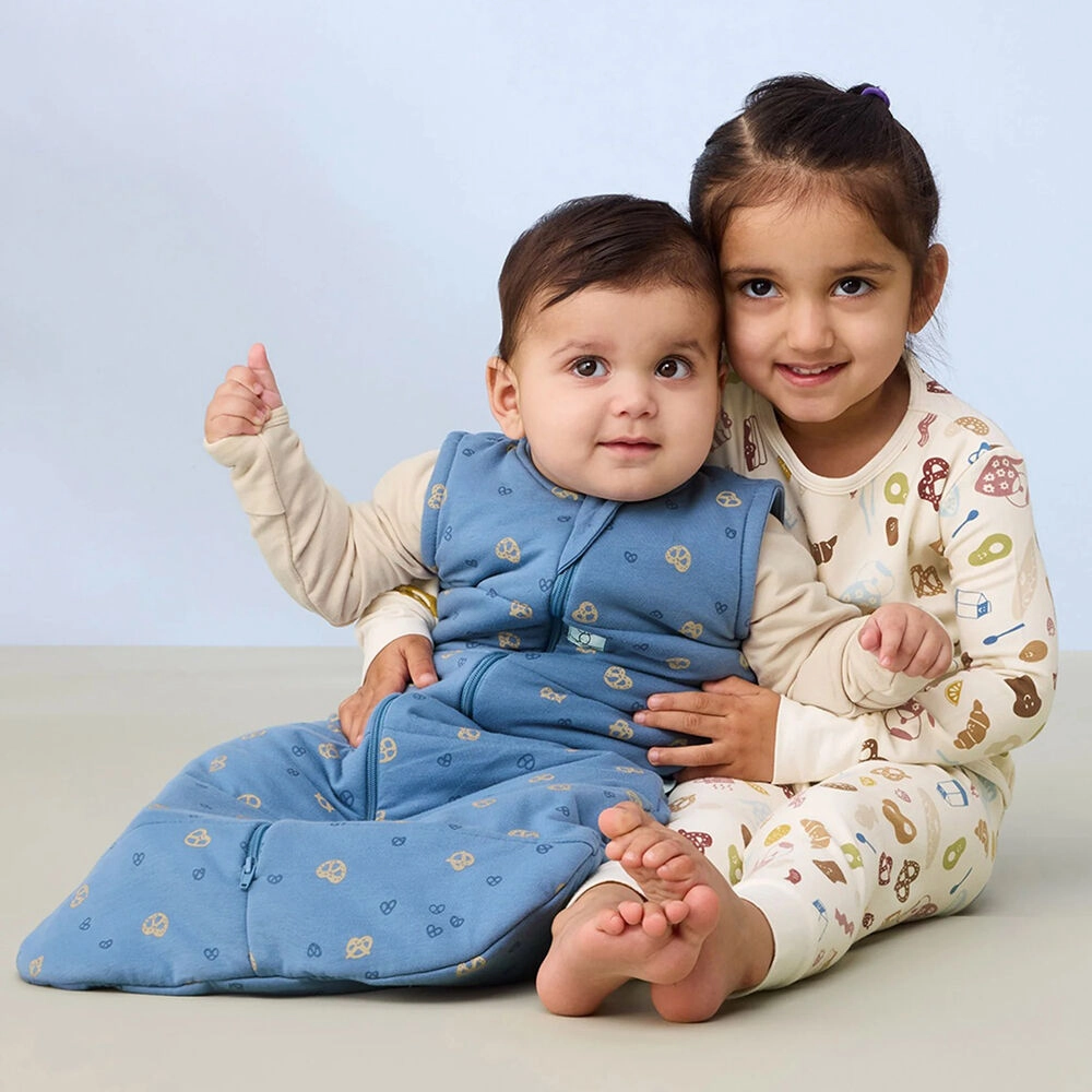Ergopouch 2.5 Tog Sleeping Bag  Petite Pretzel