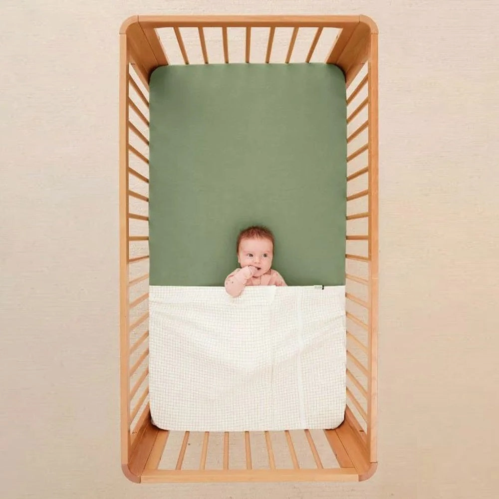 ErgoPouch Tuck Sheet Cot Caramel Grid