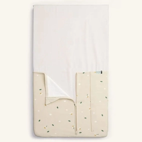 ErgoPouch Tuck Sheet Cot Daisy Sprinkle