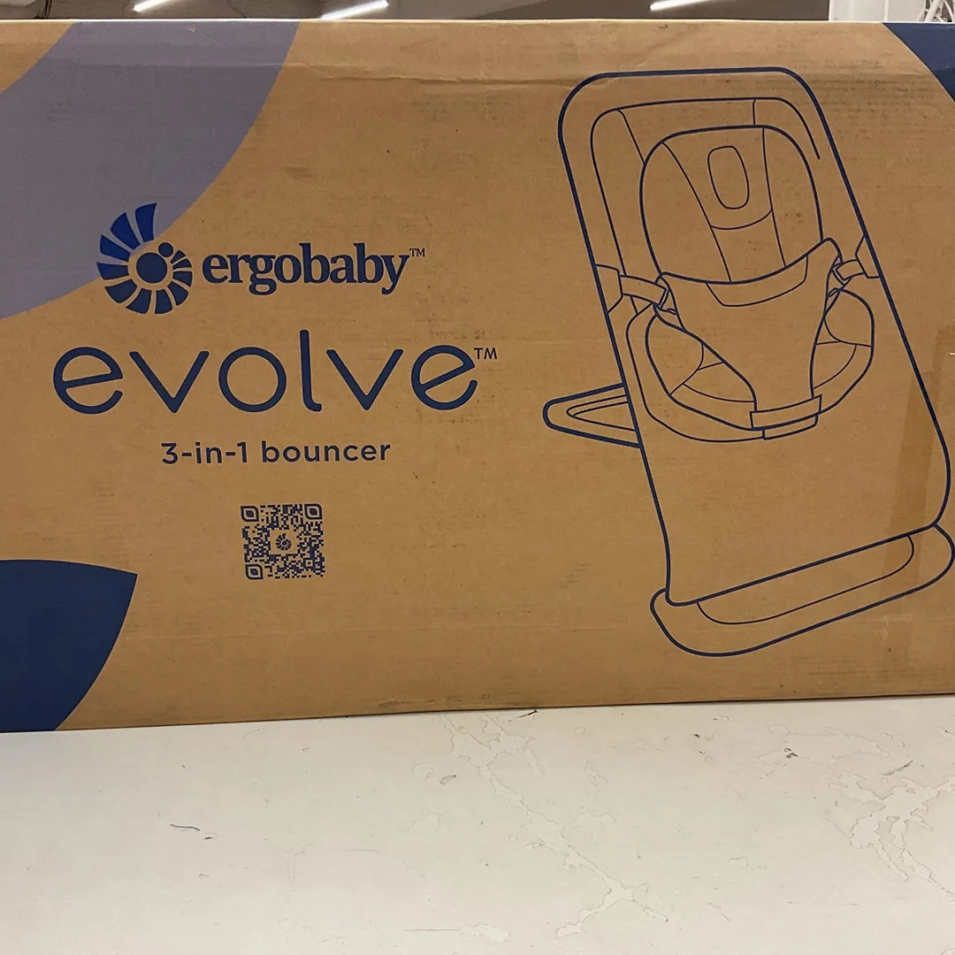Evolve 3-in-1 Bouncer - Soft Olive