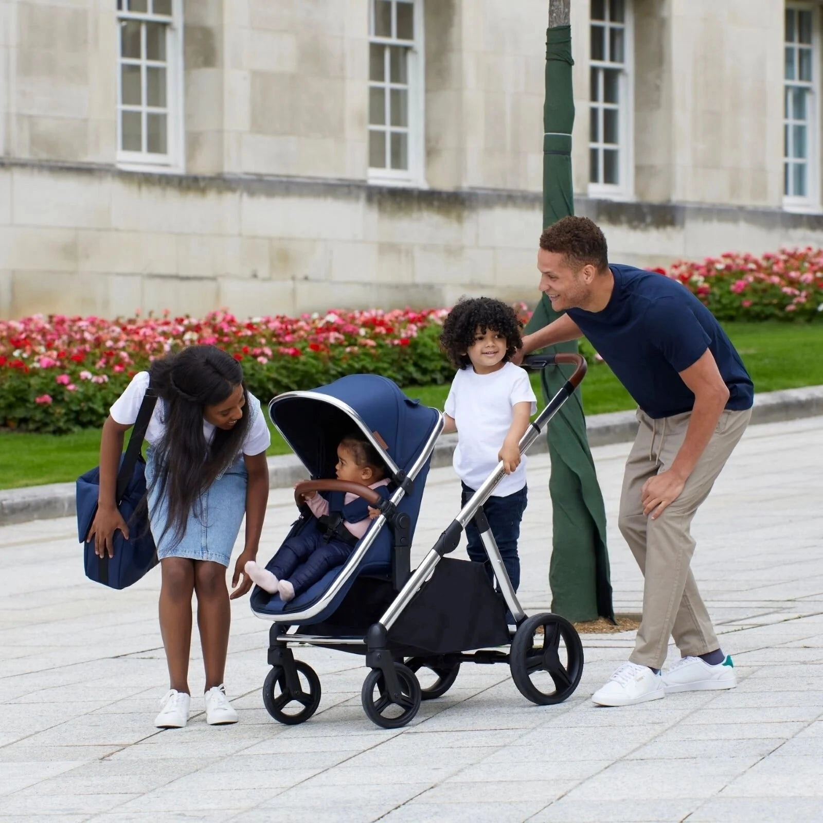 Ickle Bubba Eclipse Plus 2-in-1 Pushchair & Carrycot - Jet Black
