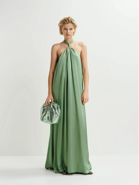 Long Dress with Green Knot