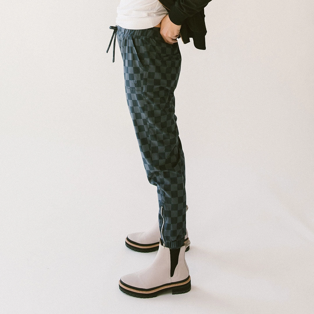 Slate Checkers Jetsetters