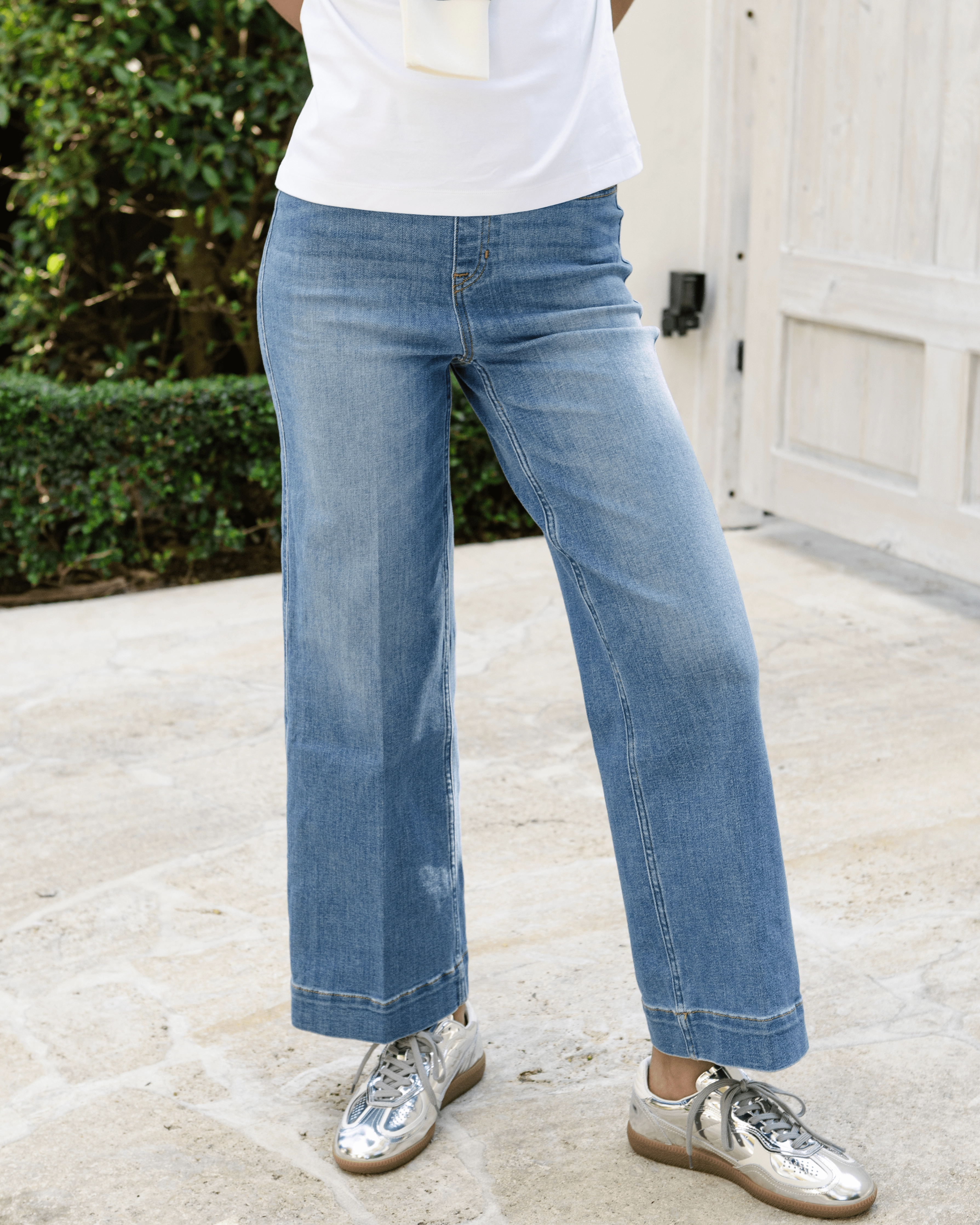 SPANXshape™ EveryWear Cropped Wide Leg Jeans, Stonewashed Blue
