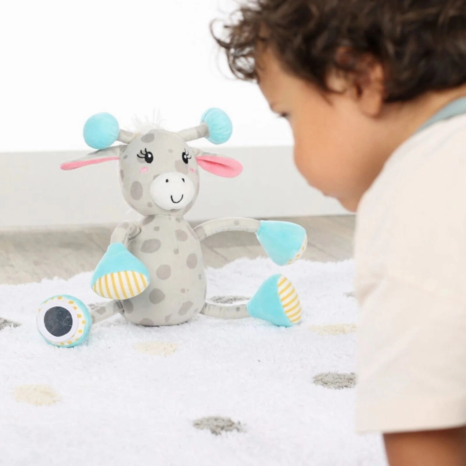 Tiny Talents Sally Sensory Giraffe